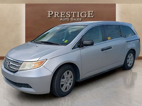 Used 2013 Honda Odyssey LX image 20