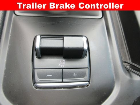 Certified 2022 GMC Sierra 1500 AT4 w/ AT4 Preferred Package AWD/4WD image 22