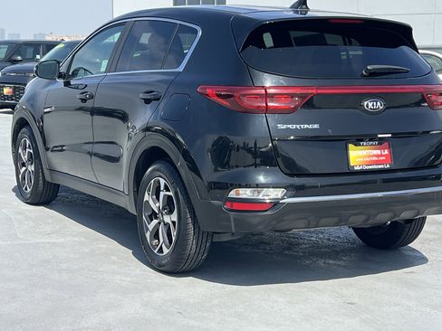 Certified 2020 Kia Sportage LX w/ LX Popular Package image 5