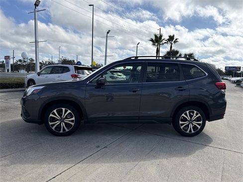 Used 2024 Subaru Forester Limited image 3