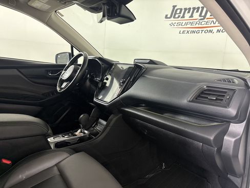 Used 2023 Subaru Ascent Onyx Edition Limited AWD/4WD image 34