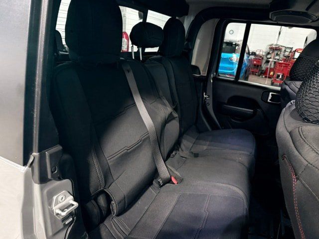Used 2022 Jeep Gladiator Sport AWD/4WD image 17