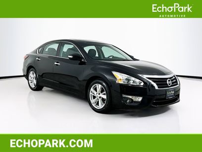 Used 2015 Nissan Altima 2.5 SL w/ Technology Package