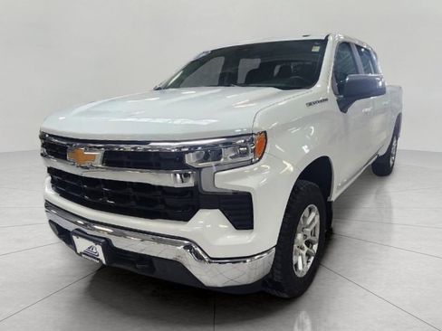 Used 2024 Chevrolet Silverado 1500 LT image 12