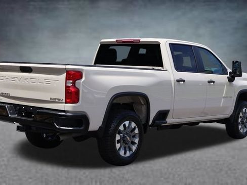 Used 2026 Chevrolet Silverado 2500 Custom w/ Custom Value Package AWD/4WD image 3