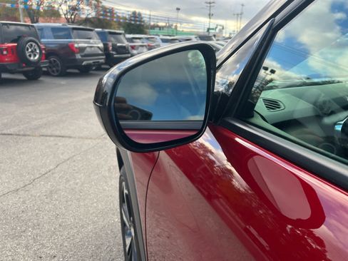 Used 2023 Chevrolet TrailBlazer RS w/ Sun and Liftgate Package image 15