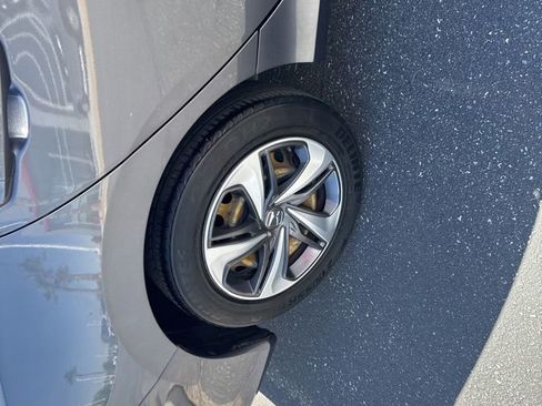 Used 2019 Honda Civic LX image 19