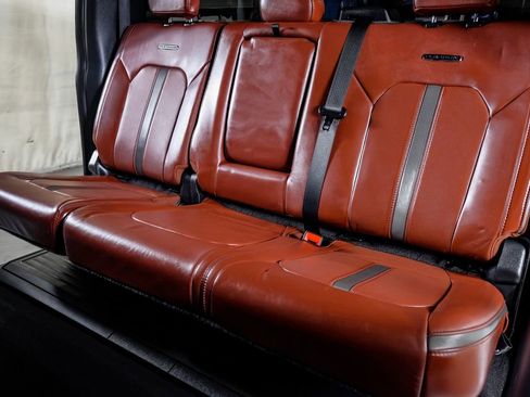 Used 2020 Ford F450 Platinum w/ FX4 Off-Road Package image 33