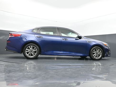 Used 2019 Kia Optima LX FWD image 40