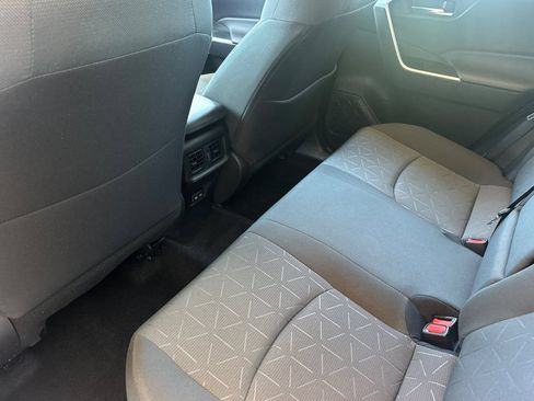 Used 2024 Toyota RAV4 XLE w/ Convenience Package AWD/4WD image 14