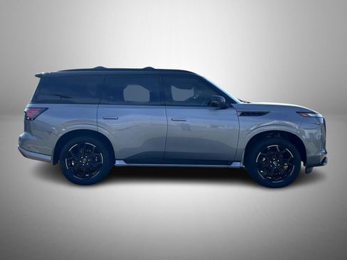 New 2026 INFINITI QX80 4WD image 4