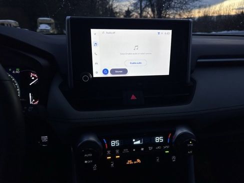 Used 2024 Toyota RAV4 XLE image 15