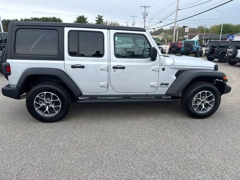 Certified 2024 Jeep Wrangler Unlimited Sport AWD/4WD image 6
