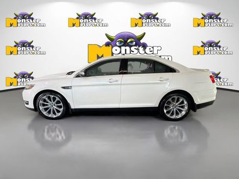 Used 2018 Ford Taurus Limited AWD/4WD image 7