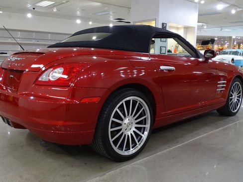 Used 2007 Chrysler Crossfire Convertible w/ Special Edition Group RWD image 15