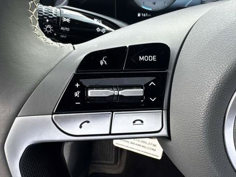 Certified 2023 Hyundai Elantra SEL w/ Convenience Package FWD image 19