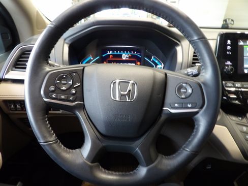 Used 2023 Honda Odyssey EX-L image 22