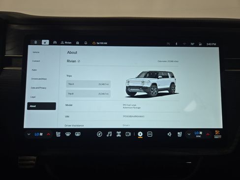 Used 2024 Rivian R1S Adventure Dual AWD/4WD image 29