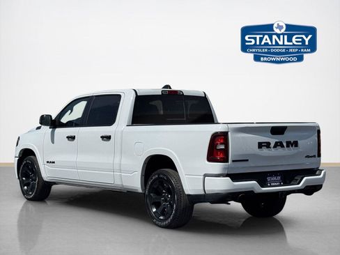 Used 2025 RAM 1500 Big Horn AWD/4WD image 5