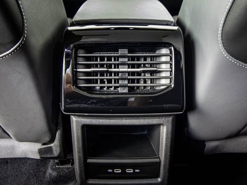 Used 2023 Volkswagen ID.4 Pro S AWD/4WD image 30