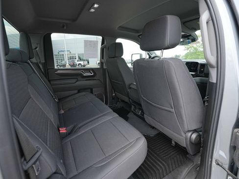 Used 2025 Chevrolet Silverado 2500 LT w/ Convenience Package AWD/4WD image 24