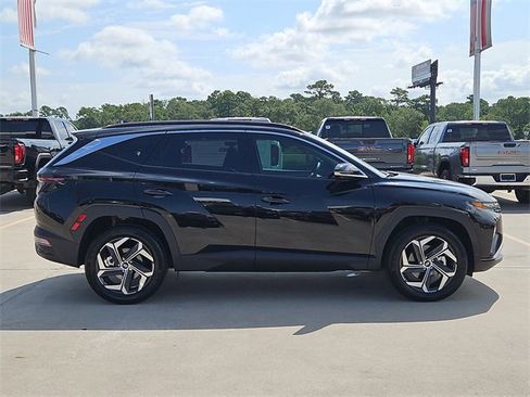 Used 2024 Hyundai Tucson Limited image 4