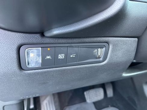 Certified 2024 Chevrolet Equinox EV RS image 23