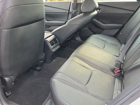 Used 2023 Honda Accord EX-L image 13