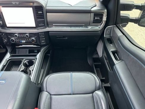Used 2025 Ford F250 Platinum w/ FX4 Off-Road Package AWD/4WD image 13