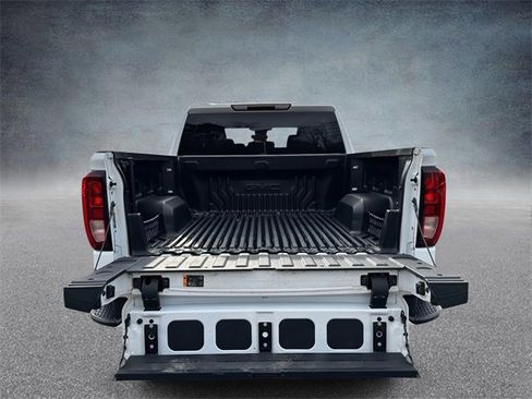 Used 2022 GMC Sierra 1500 Elevation image 14