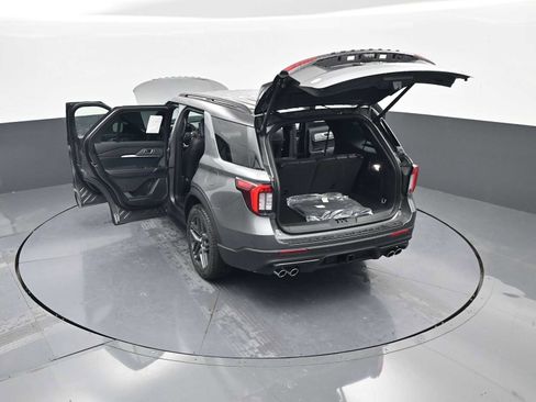 New 2026 Ford Explorer ST image 63
