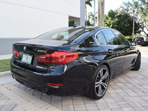 Used 2018 BMW 530e w/ Premium Package 2 RWD image 6