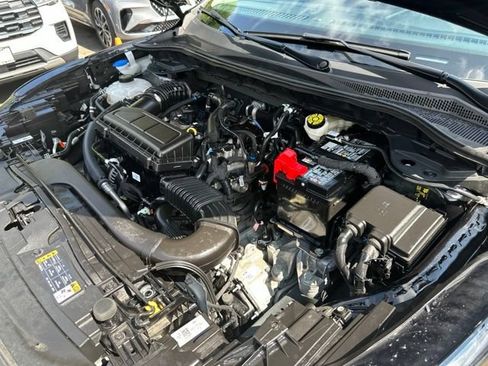 Used 2025 Ford Escape Active AWD/4WD image 38