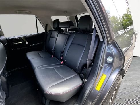 Certified 2021 Toyota 4Runner TRD Off-Road Premium AWD/4WD image 20