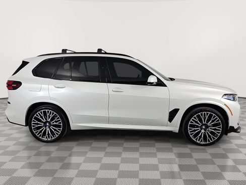 Used 2025 BMW X5 sDrive40i w/ M Sport Package RWD image 9