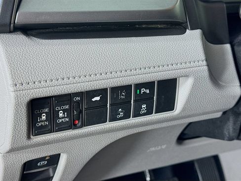 Used 2019 Honda Odyssey Touring image 10