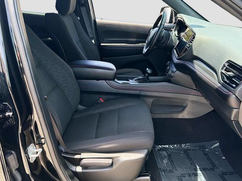 Used 2025 Dodge Durango GT AWD/4WD image 31