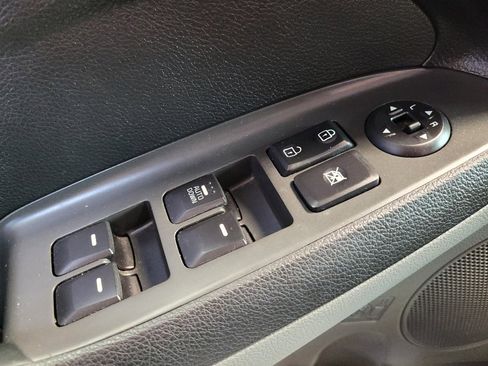 Used 2018 Kia Forte LX w/ LX Rear Camera Package image 27