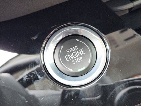 New 2025 Buick Envision Sport Touring image 15