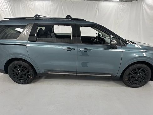New 2026 Kia Carnival SX w/ SX Dark Edition Package image 2