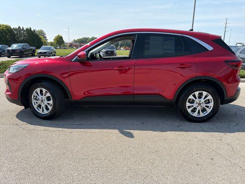 Used 2023 Ford Escape Active w/ Tech Pack #2 AWD/4WD image 4
