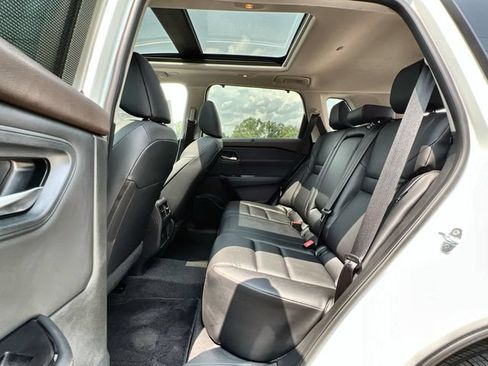 Certified 2023 Nissan Rogue SV w/ SV Premium B Package AWD/4WD image 23