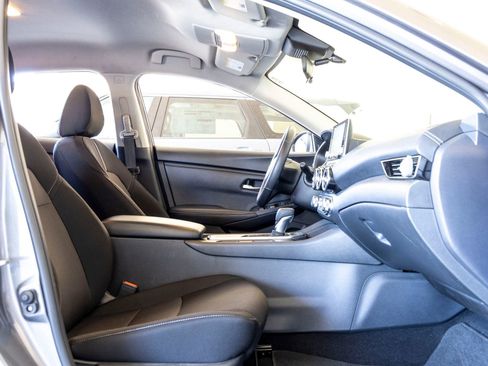 Used 2023 Nissan Sentra SV w/ All-Weather Package image 27