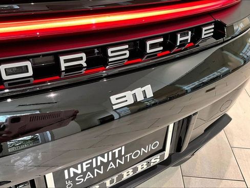 Used 2025 Porsche 911 Carrera RWD image 39