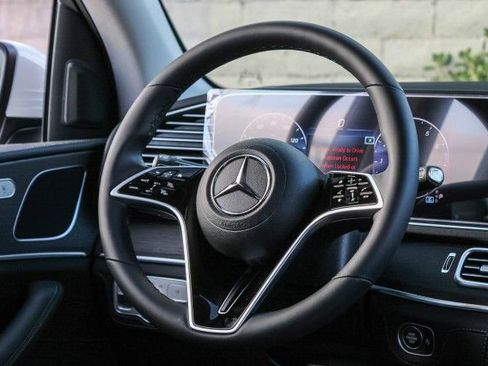 New 2025 Mercedes-Benz GLE 350 4MATIC image 17