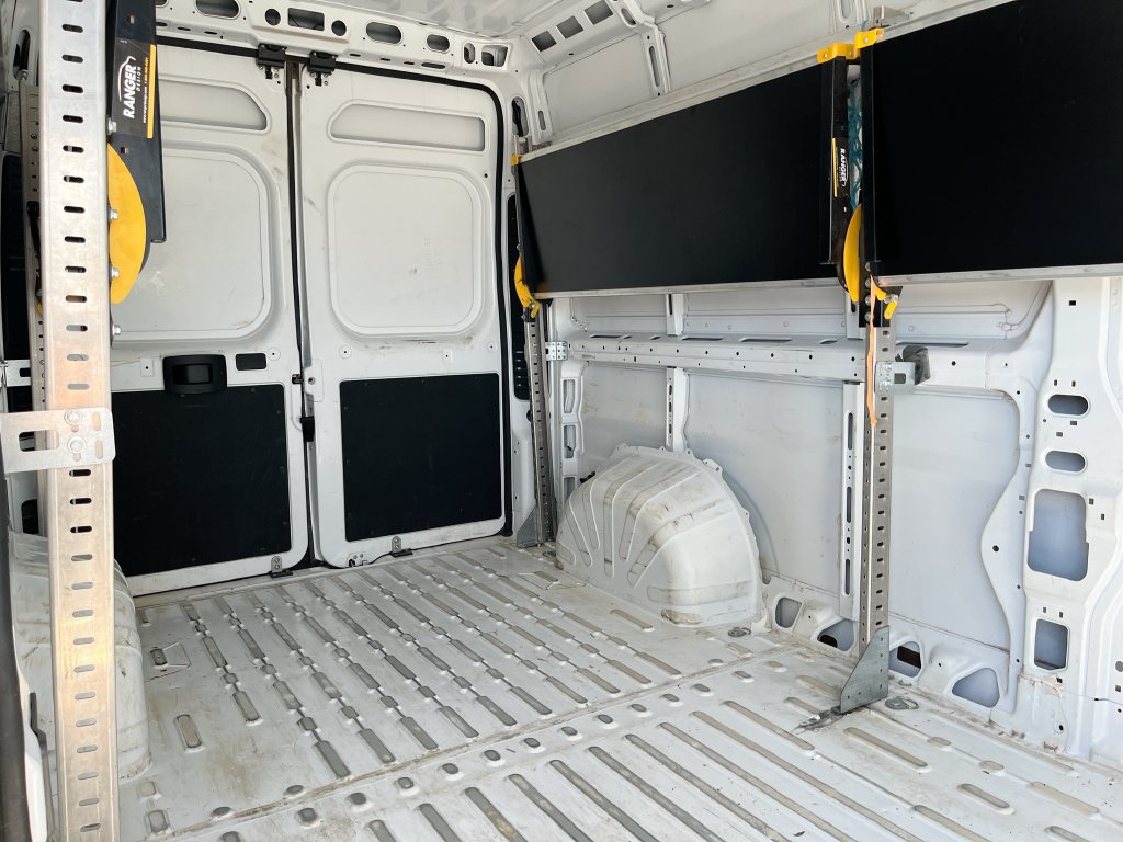 Used 2025 RAM ProMaster 2500 w/ Convenience Group FWD image 28