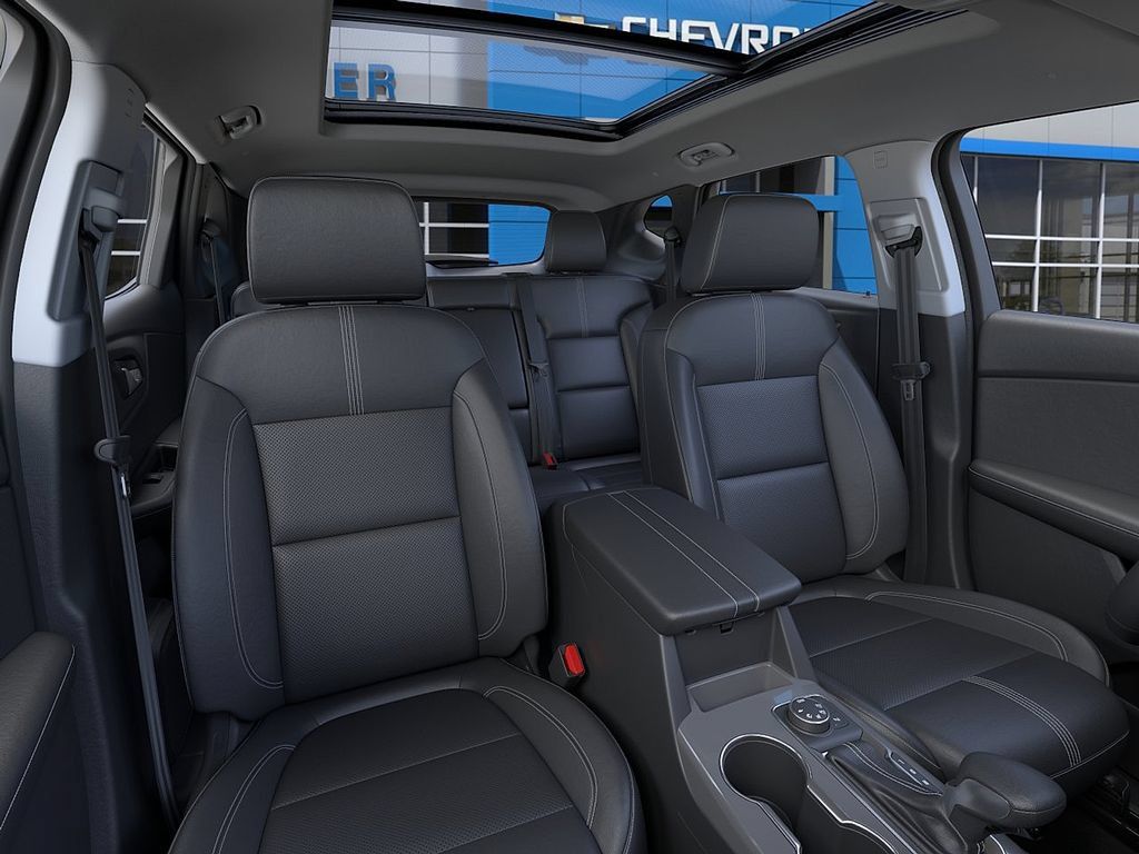 New 2026 Chevrolet Blazer LT w/ Midnight/Sport Edition AWD/4WD image 16