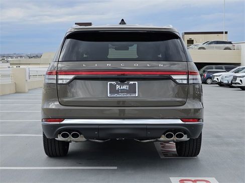 New 2026 Lincoln Aviator Reserve w/ Luxury Package image 6