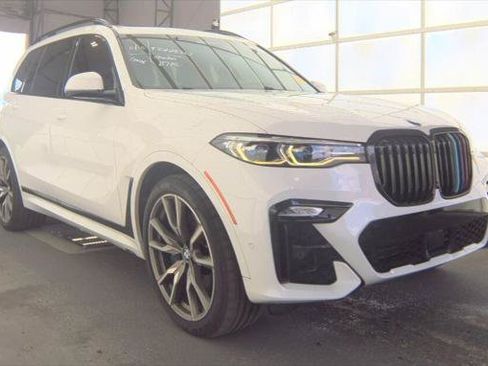 Used 2020 BMW X7 M50i AWD/4WD image 4