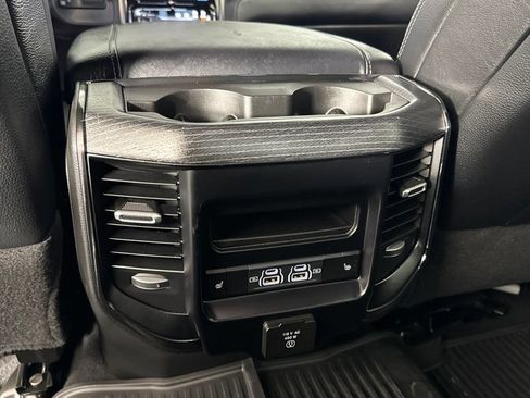 Used 2024 RAM 2500 Limited AWD/4WD image 30